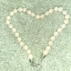 Jewelry - Pearl necklace with crystal accents Jewelry - Pearl necklace with crystal accents